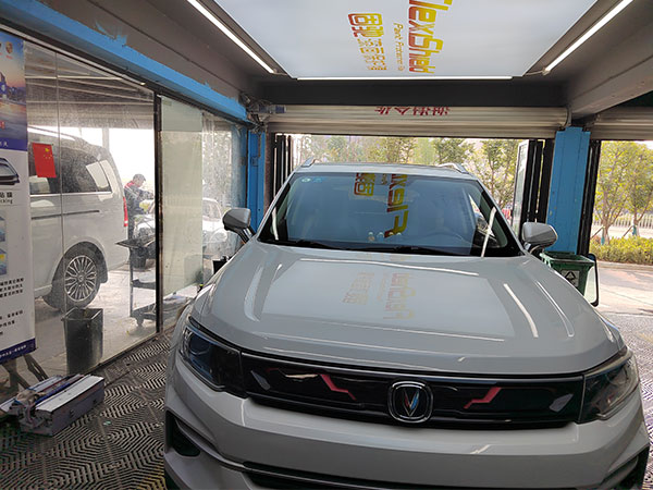 汽車鍍膜玻璃省成本不降質的優選方案